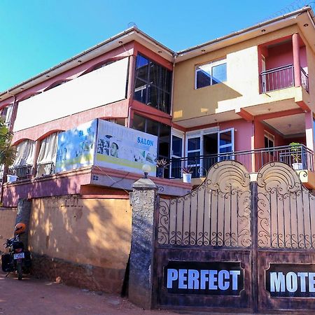 Perfect Motel Kampala Exterior photo